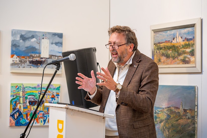 Twintig jaar Katwijk En Plein Air, schilderen aan zee.